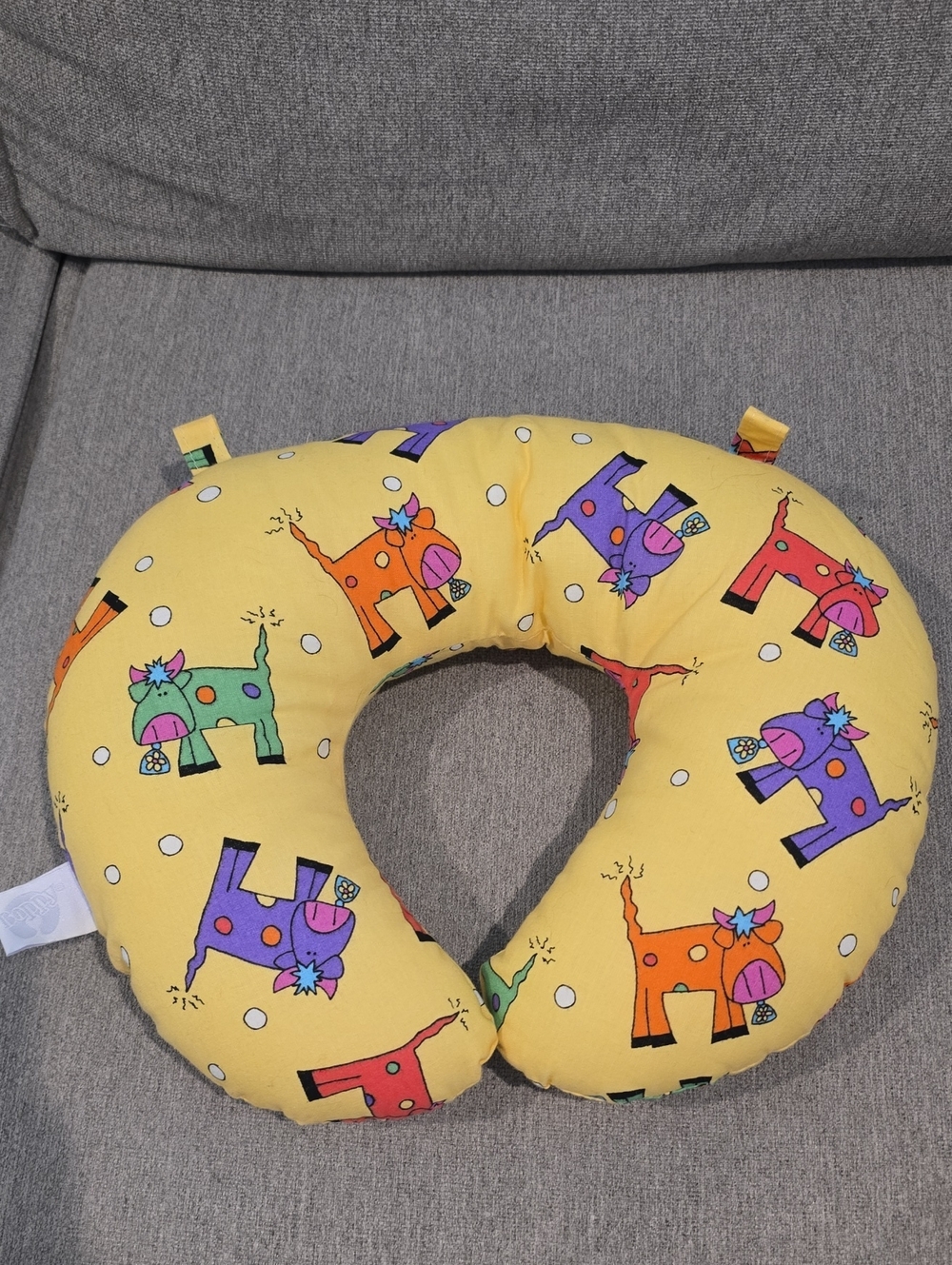 8/5 New Boppy Pregnancy Pillow